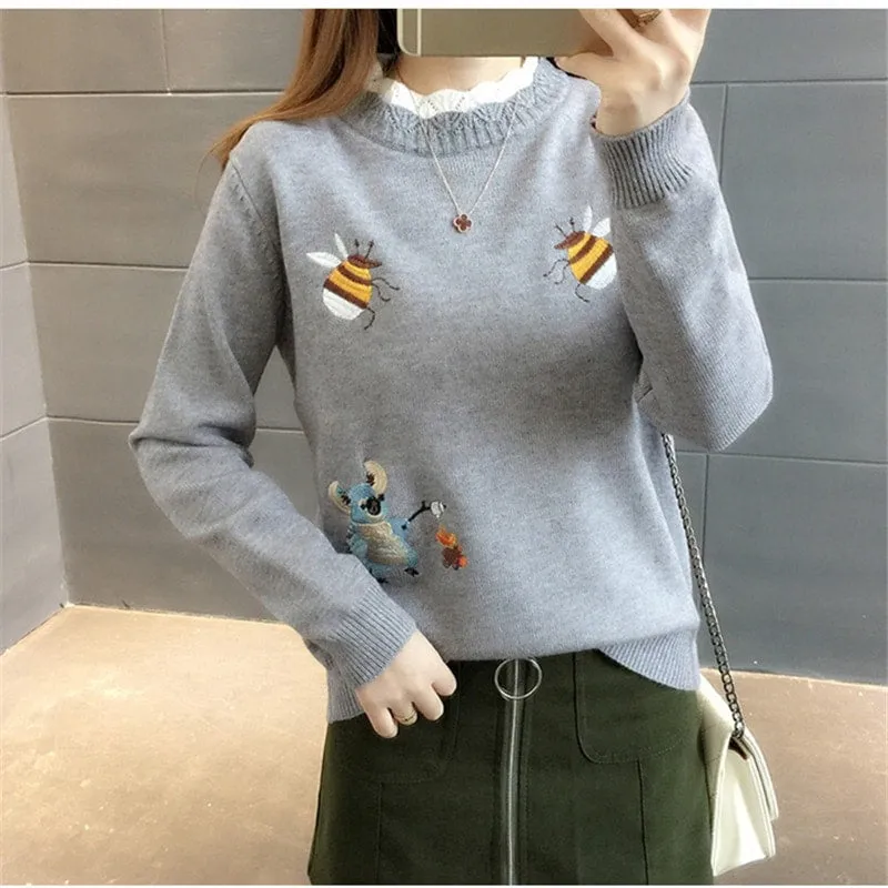 Little Bee Embroidery Sweater